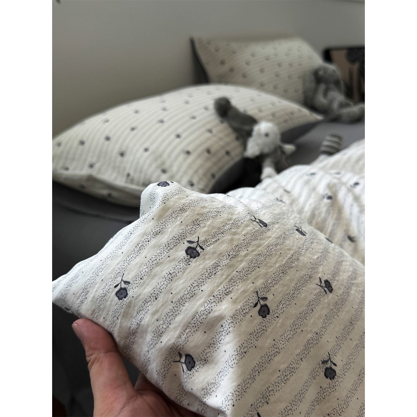 秋冬款床上四件套床笠款轻奢风双层纱被套柔软卧室宿舍床单三件套