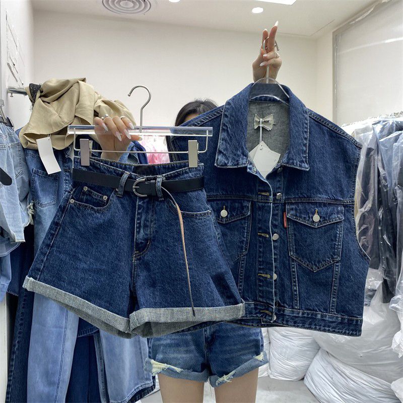设计感牛仔马甲套装女夏季薄款大码高级感短款外套上衣短裤两件套