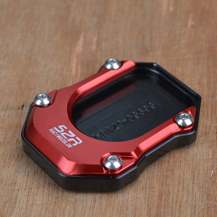 适用龙嘉XDV250改装加大边撑垫踏板车XDV300防滑侧脚撑底座配件