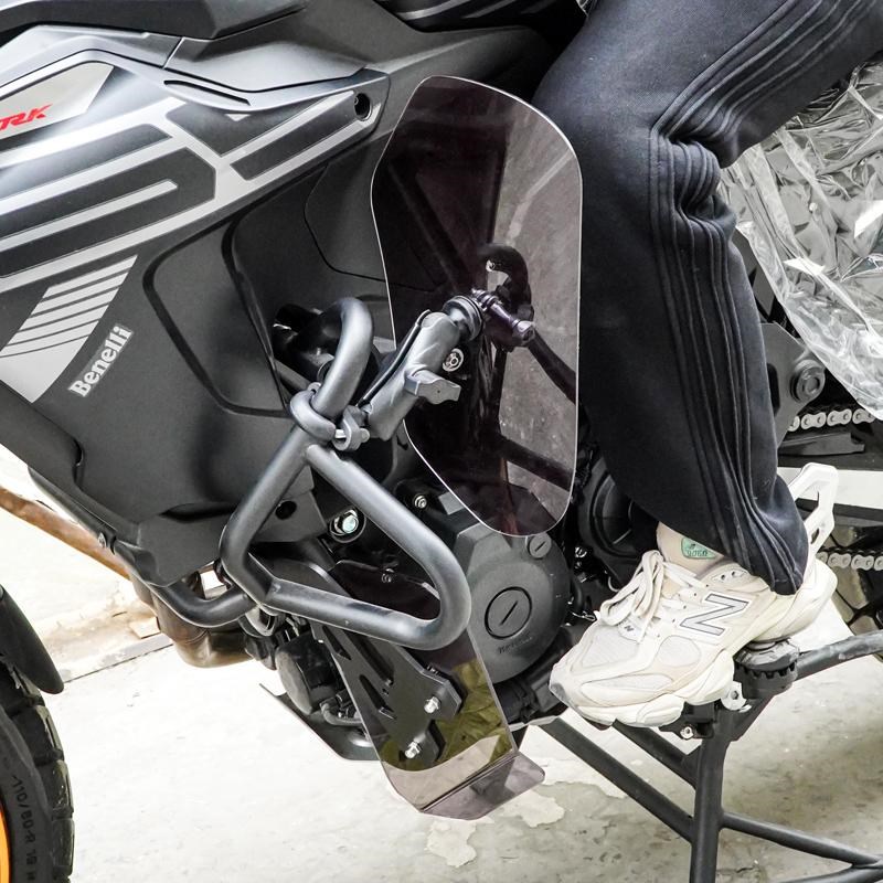 适用于贝纳c利TRK552 552X摩托车护脚风挡 改装特定保险杠挡风