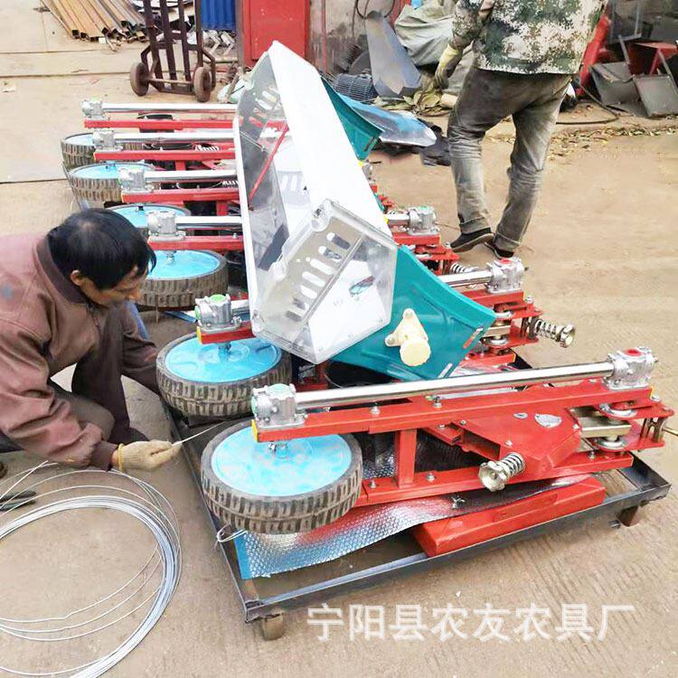 粘玉米大豆播种机4行悬浮免耕播种机向日葵点播机铺膜播种机