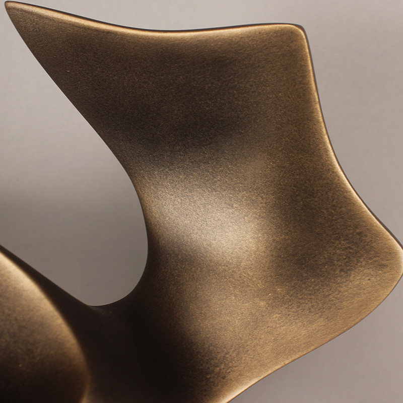 雕塑艺术品摆件抽象人物家居饰品酒店玄关摆放轻奢现代样板房客厅