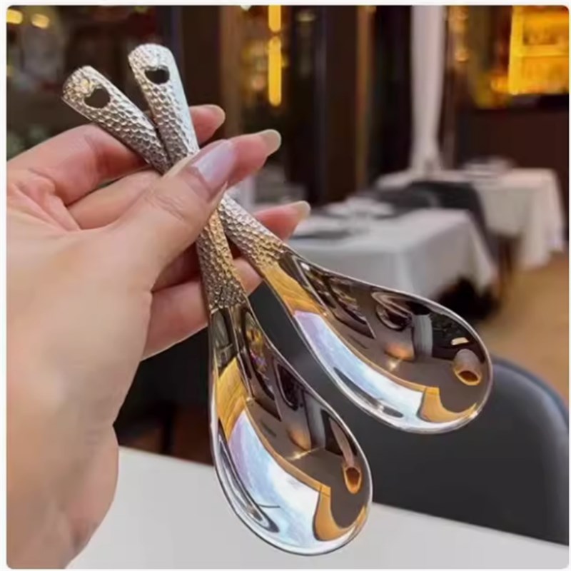 Y【拍一发四个】覆古式锤点勺子不锈钢锤纹勺家用Z餐勺吃饭勺