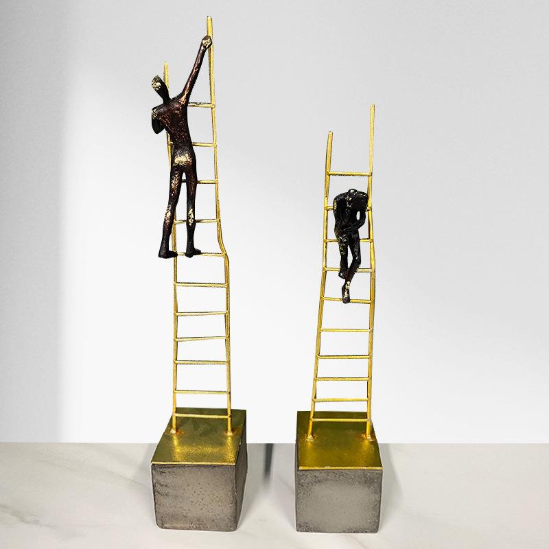 爬楼梯者现代家居样板房轻奢软装树脂北欧客厅办公室摆件装饰品