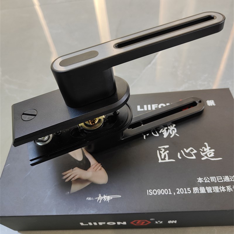 极简门钛铝镁合金卫生间门1618极窄边框厨房平T开门黑色玻璃把手