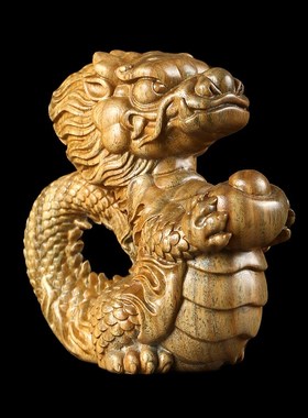 天然绿檀木祥龙献宝龙年吉祥物生肖龙文玩手把件创意礼物装饰摆件