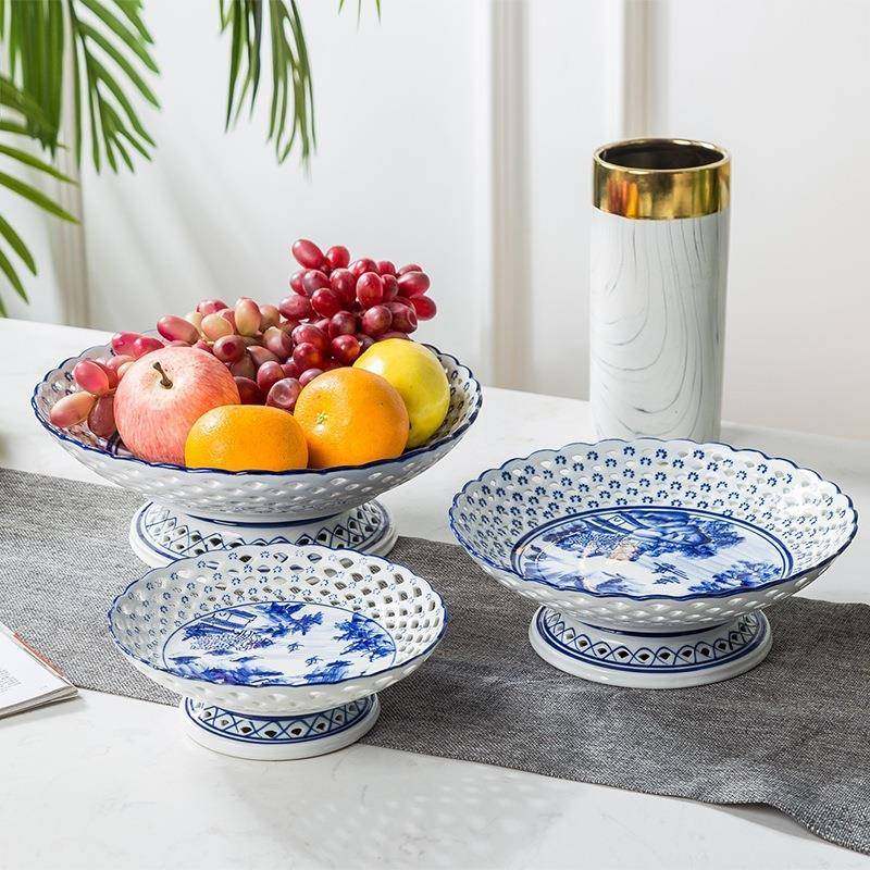青花瓷山水镂空果盘陶瓷高脚糖果盘家居客厅餐厅茶几简约装饰摆件,3C数码配件,其它配件,淘宝优惠券,粉丝福利购,淘宝优惠卷