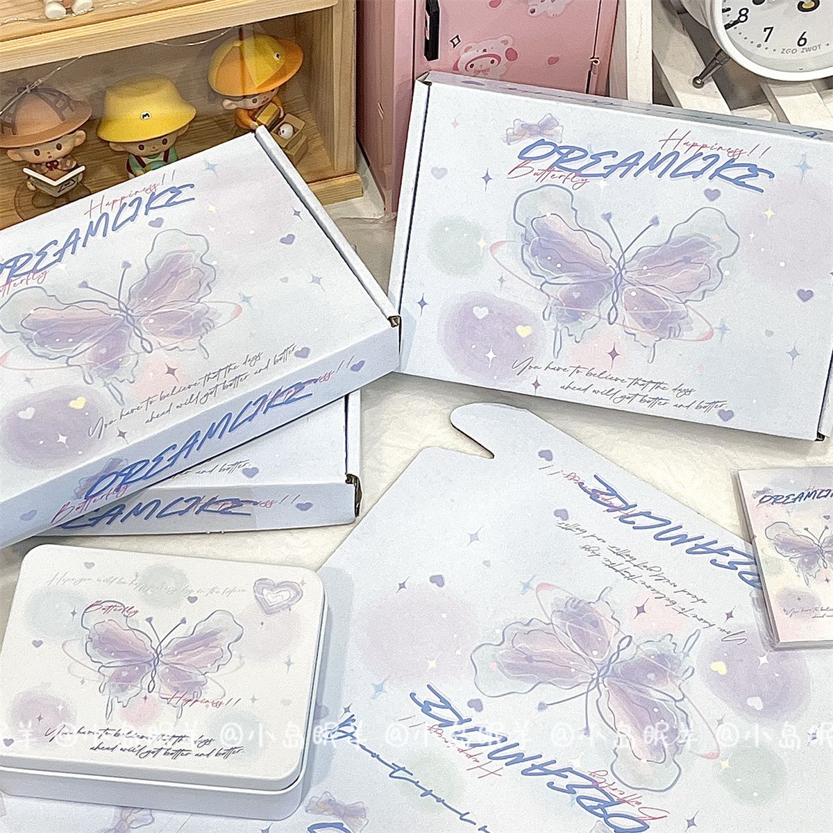 可爱梦幻蝴蝶礼物出卡飞机盒ins高颜值少女心礼品盒快递打包发货