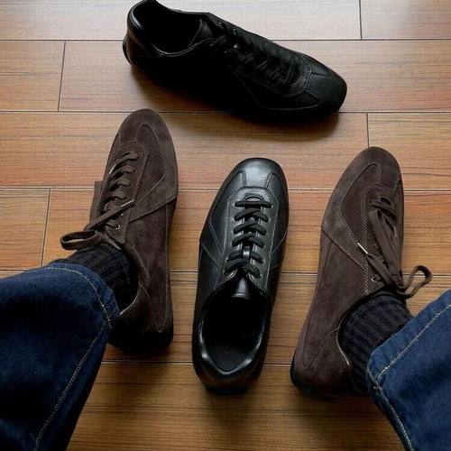 新款运动休闲巧克力色软底薄底德训鞋女轻便低帮平底芭蕾风板鞋女