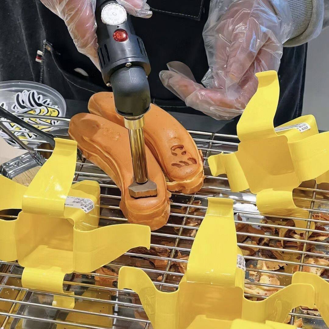 香蕉鸡蛋仔机器商用香蕉形状华夫饼鸡蛋烧网红机器新款手工摆地摊
