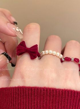 安可拉红色丝绒珍珠戒指女法式气质甜美食指戒小众轻奢高级感指环