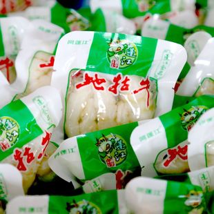 蓬江重庆黔江地牯牛小包装散装花生竹笋泡椒味即食酱腌菜地环玉珠