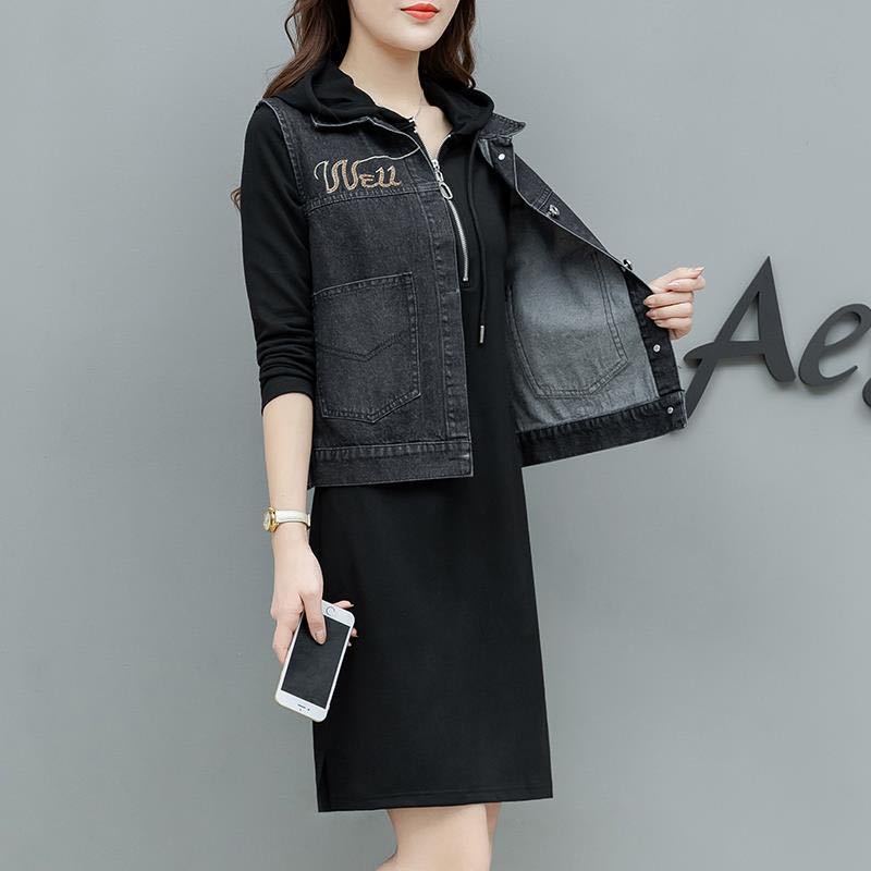 牛仔马甲女短款2025春秋新款韩版宽松百搭重工刺绣无袖坎肩马夹女