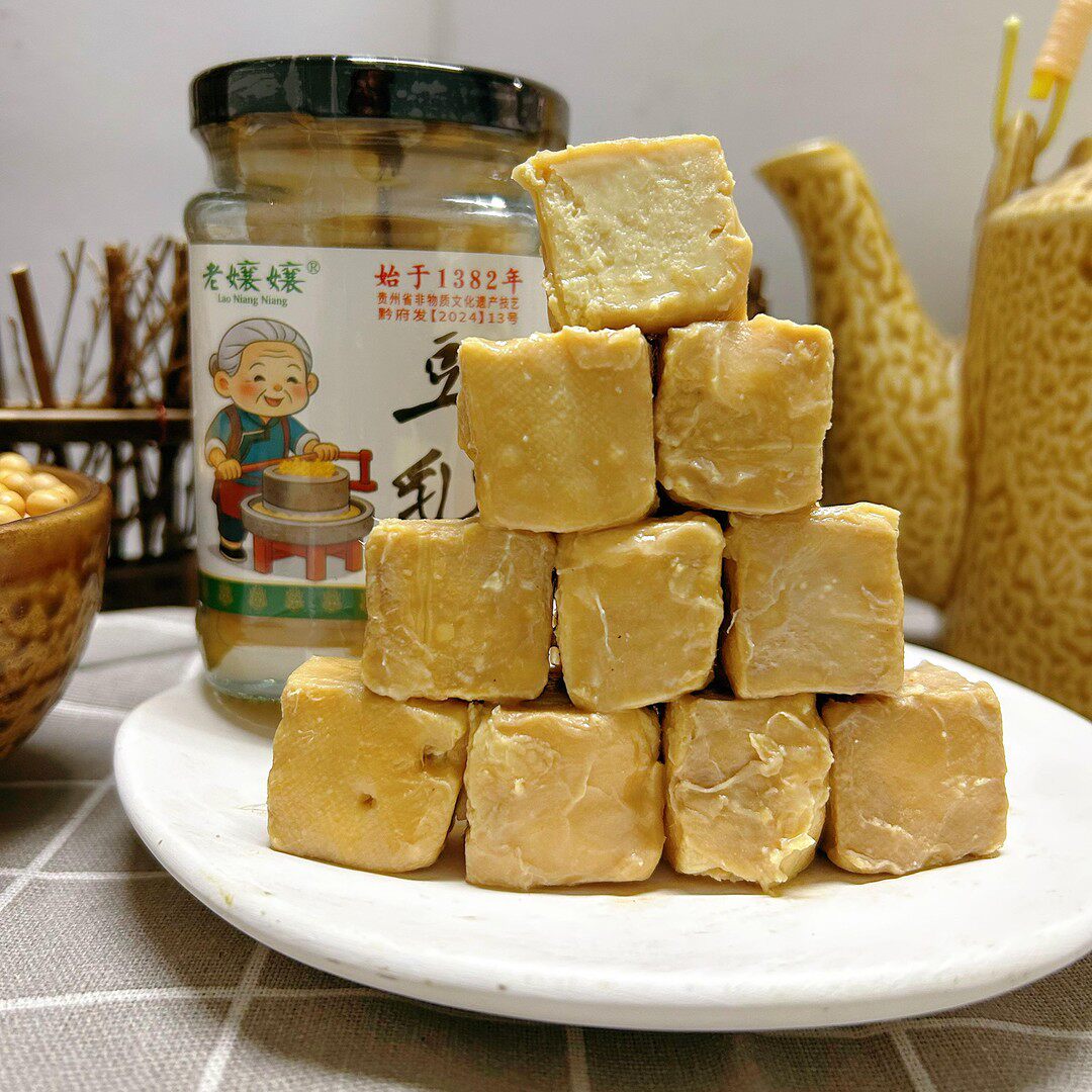 无花椒土坛发酵原汁原味豆腐乳霉豆腐下饭搭档白豆腐清淡口味