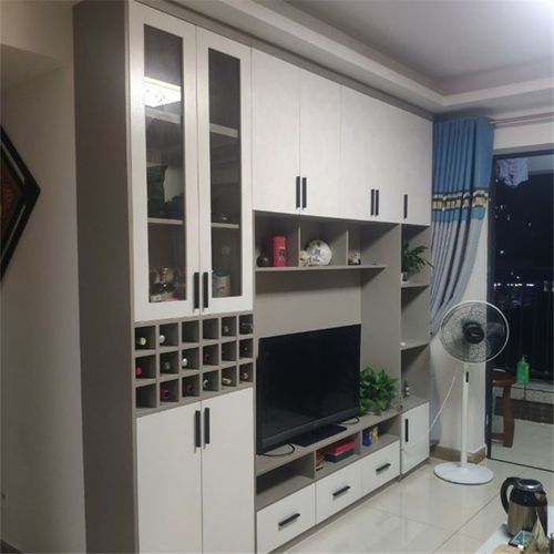 深圳全屋定制现代轻奢风极简整体卧室走入式一门到顶衣柜家具定制