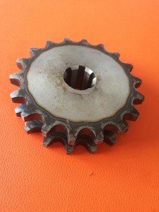 拉坯车配件630牙盘18齿花键轮盘链轮齿轮盘三轮车链条砖厂车专用