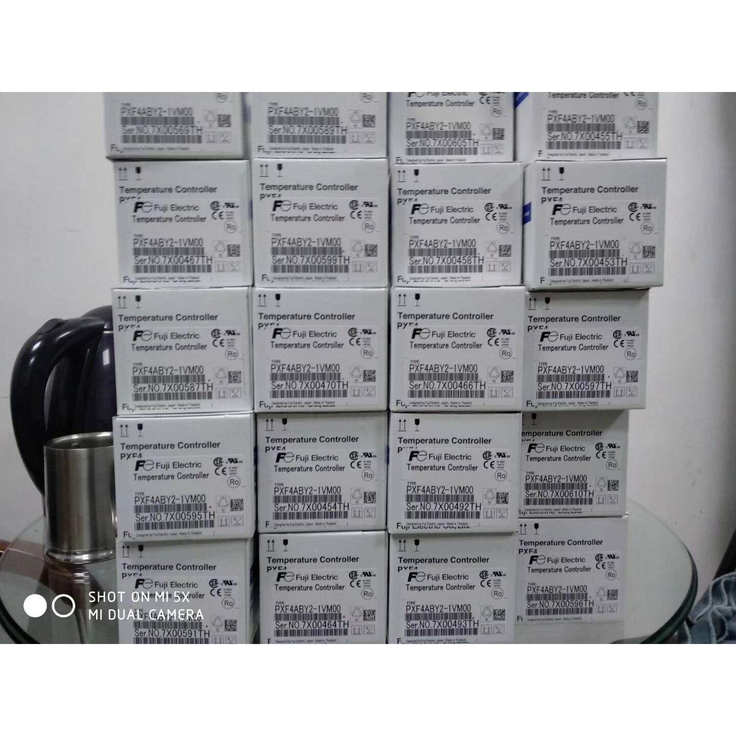 富士温控表PXF5ABY2-1VY00