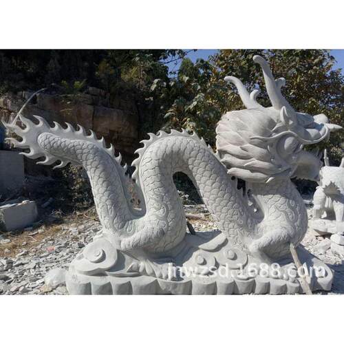 曲阳石雕喷水龙图片大型景观石刻世纪龙雕塑价格石材青龙制作厂
