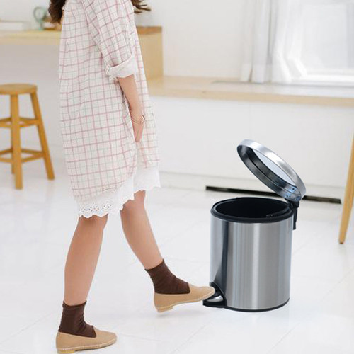 脚踏带盖垃圾桶家用有盖卫生间z客厅卧室厨房厕所脚踩创意筒式大