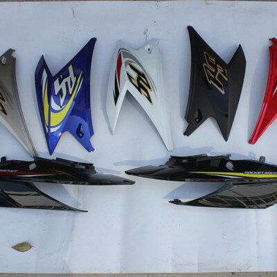 适用 lym100t-5 rs100原装侧盖边盖护板左右侧盖外壳原厂