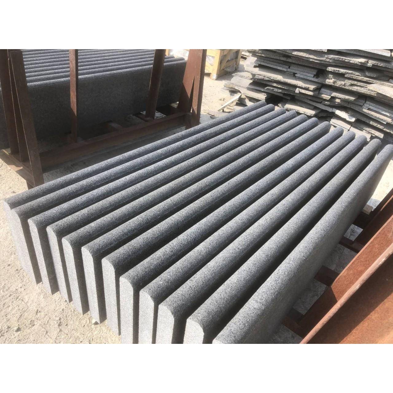 中国黑火烧板干挂花岗岩地铺石砖河北黑荔枝面外墙福建青石板