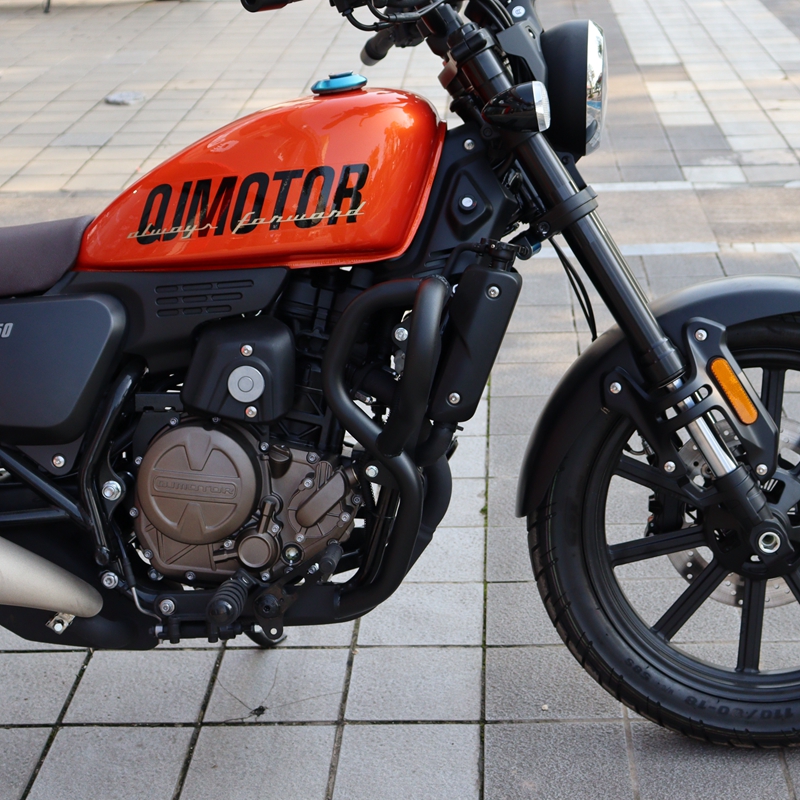 适用QJ闪250保险杠防摔杠QJ250-2N护杠SRV25U0摩托车改装配件