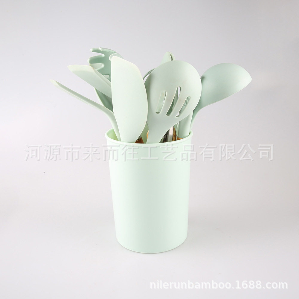 创意竹柄厨具汤勺粉爪刮刀打蛋器绿色硅胶烤肉夹餐厅锅铲11件套装