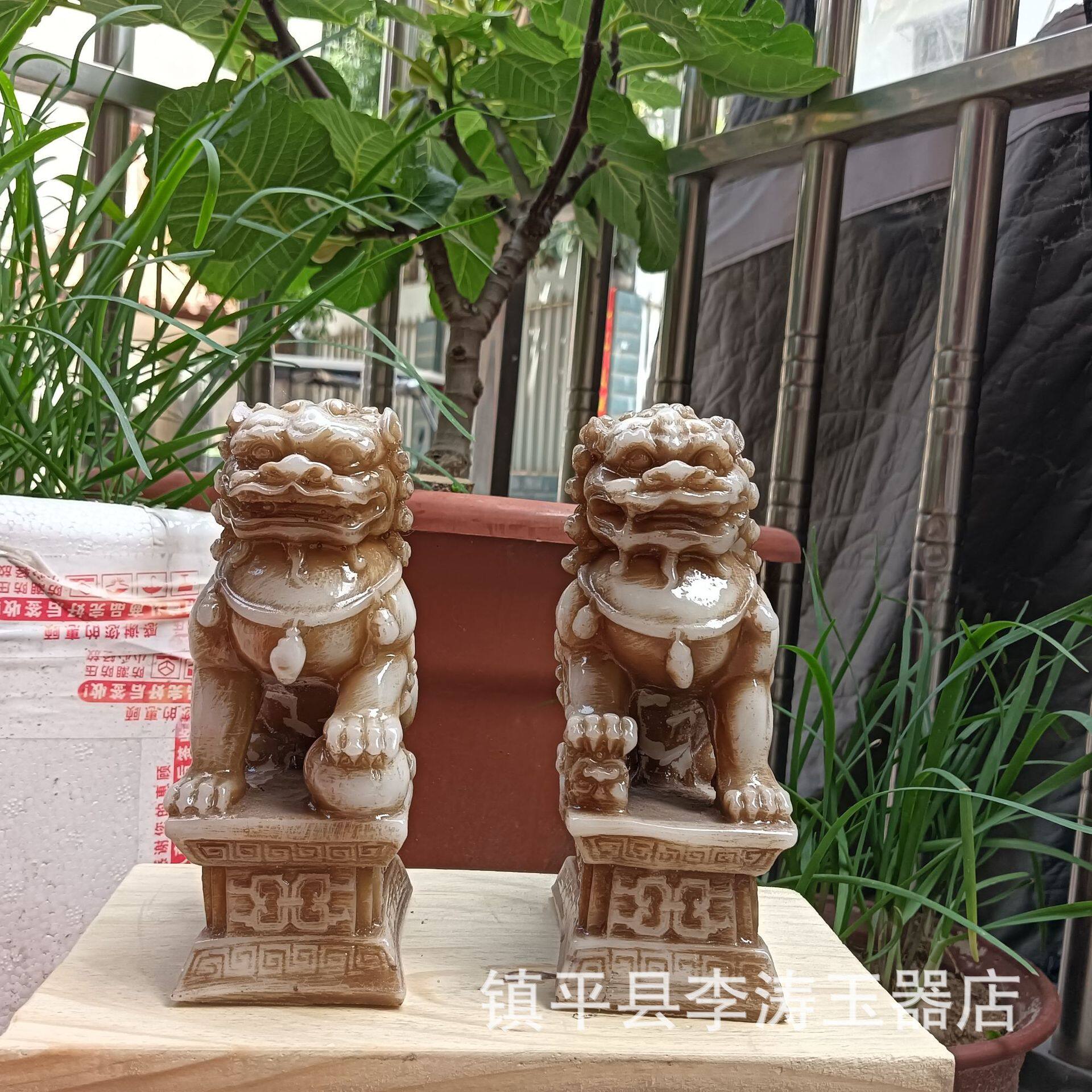 厂家 仿寿山石狮子一对摆件古玩狮子树脂家居办公摆件工艺品