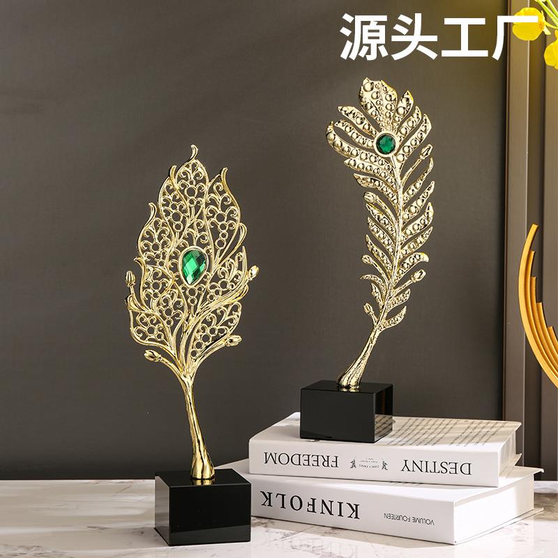 轻奢孔雀羽毛合金摆件创意家居客厅装饰造型高级感工艺品图片