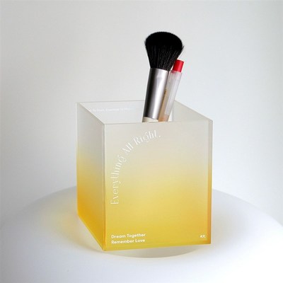 亚克力笔筒渐变简约铅笔盒化妆刷笔桶办公室书桌宿舍好物桌面收纳