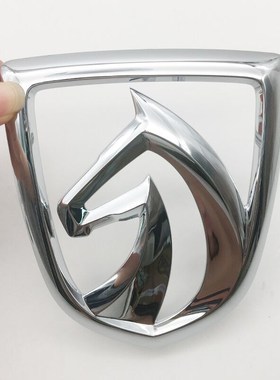 适用于宝骏510改装黑色中网标宝骏310 560 310w 73W0后备箱车标贴