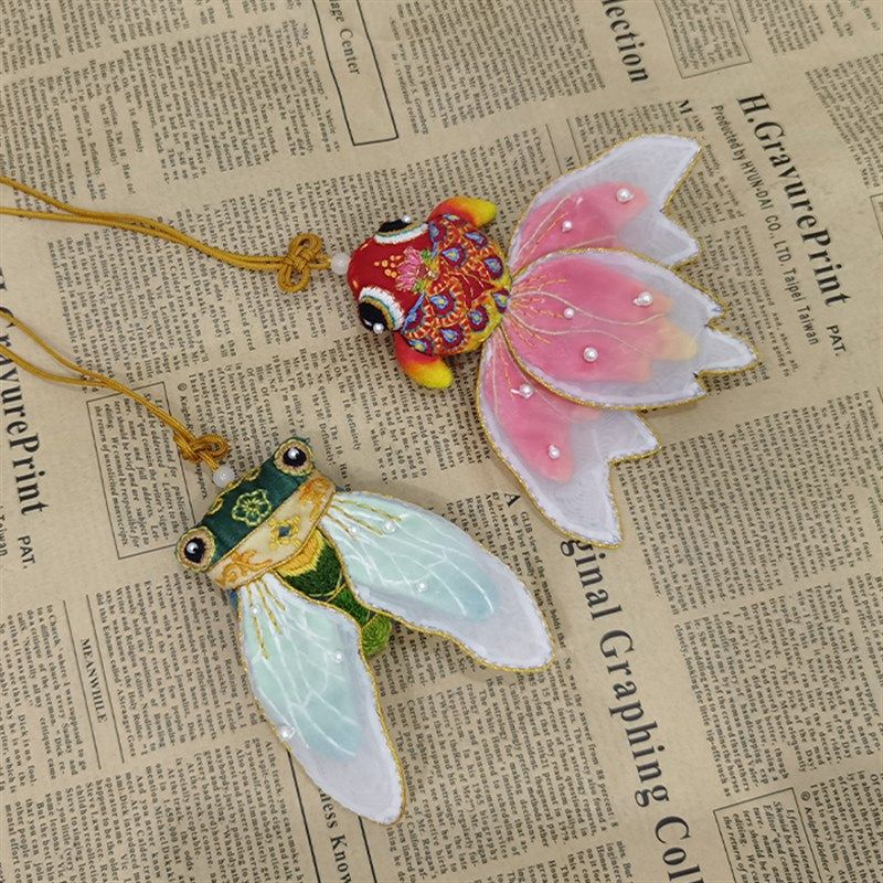 成品手工平安符刺绣diy锦鲤荷包自绣香囊车挂件送男友闺蜜节礼物