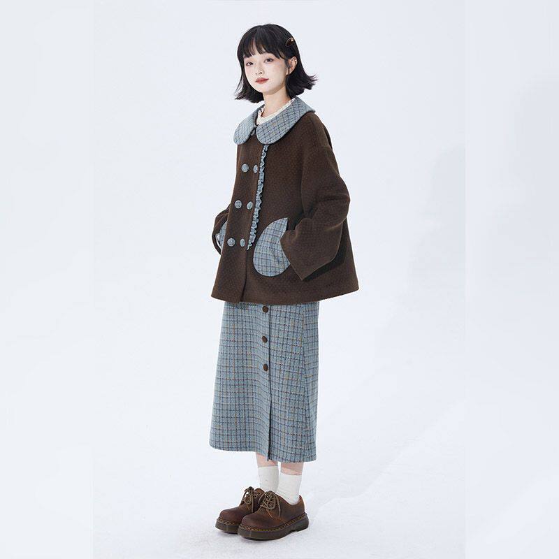 双排扣娃娃领毛呢大衣外套女冬季时尚套装