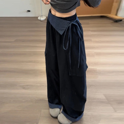 藏青色格纹屁帘裤女春秋2026新款裤子宽松bf慵懒风高腰窄版弯刀裤