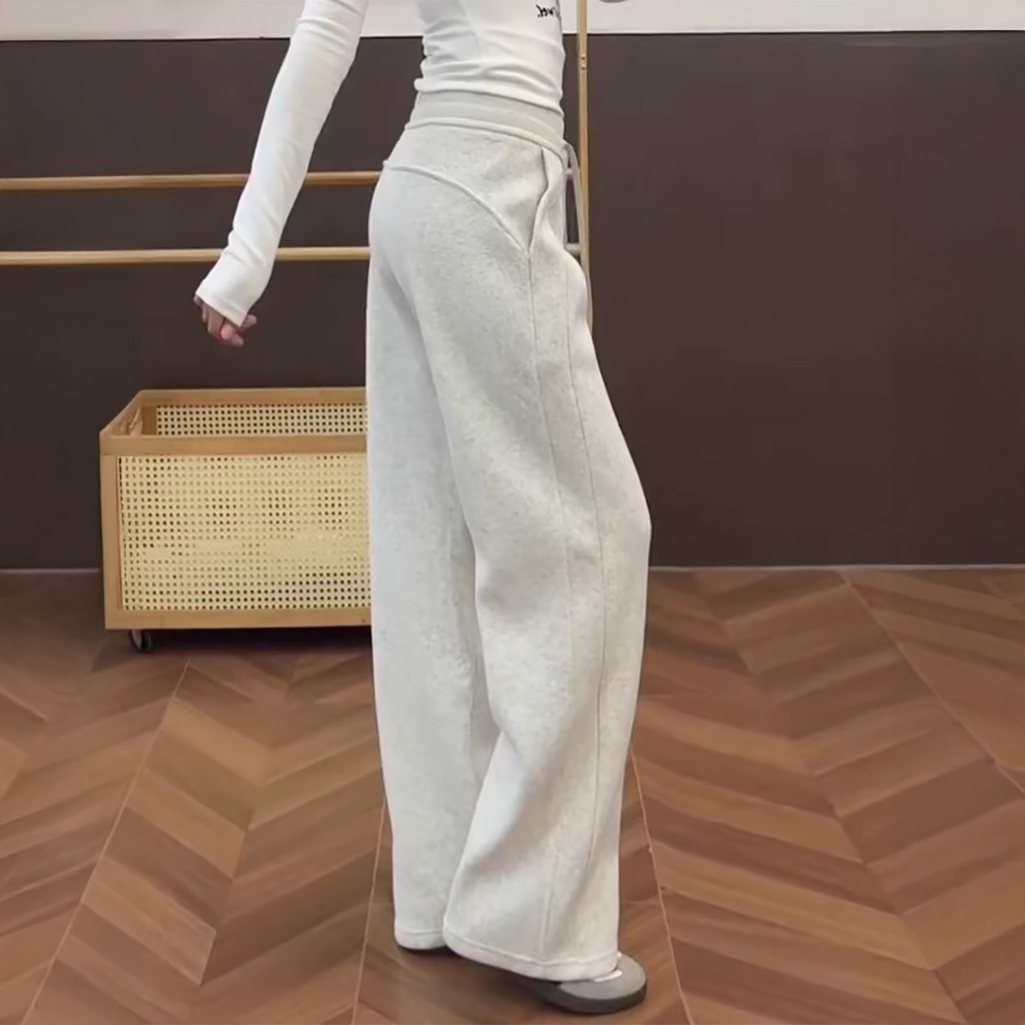 白灰色lu同款运动裤女秋季