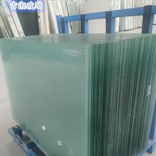 夹丝玻璃 防火玻璃 夹铁丝玻璃 钢化玻璃