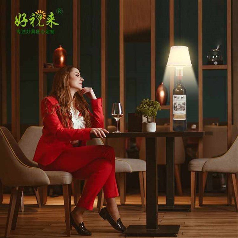 创意布艺酒瓶台灯便携led充电台灯酒吧餐厅氛围灯床头装饰灯
