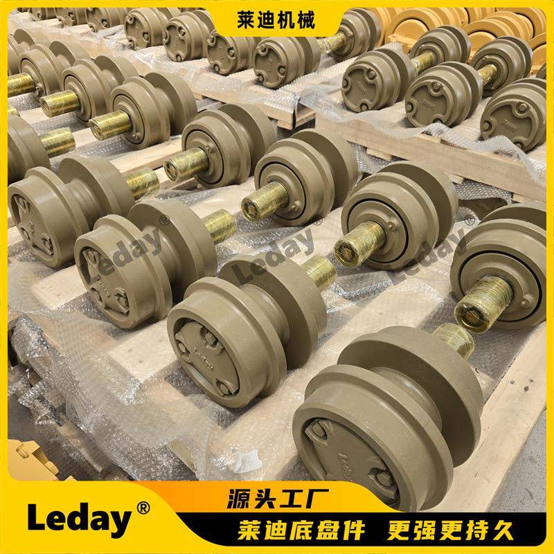 供应SD16托轮推土机托轮16Y-40-06000支撑轮工厂14X-30-15001