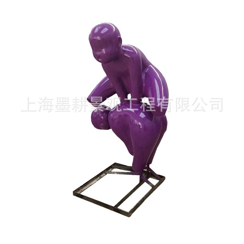 供应玻璃钢童趣抽象雕塑 儿童人物滚铁环雕塑 跳马斗鸡雕塑