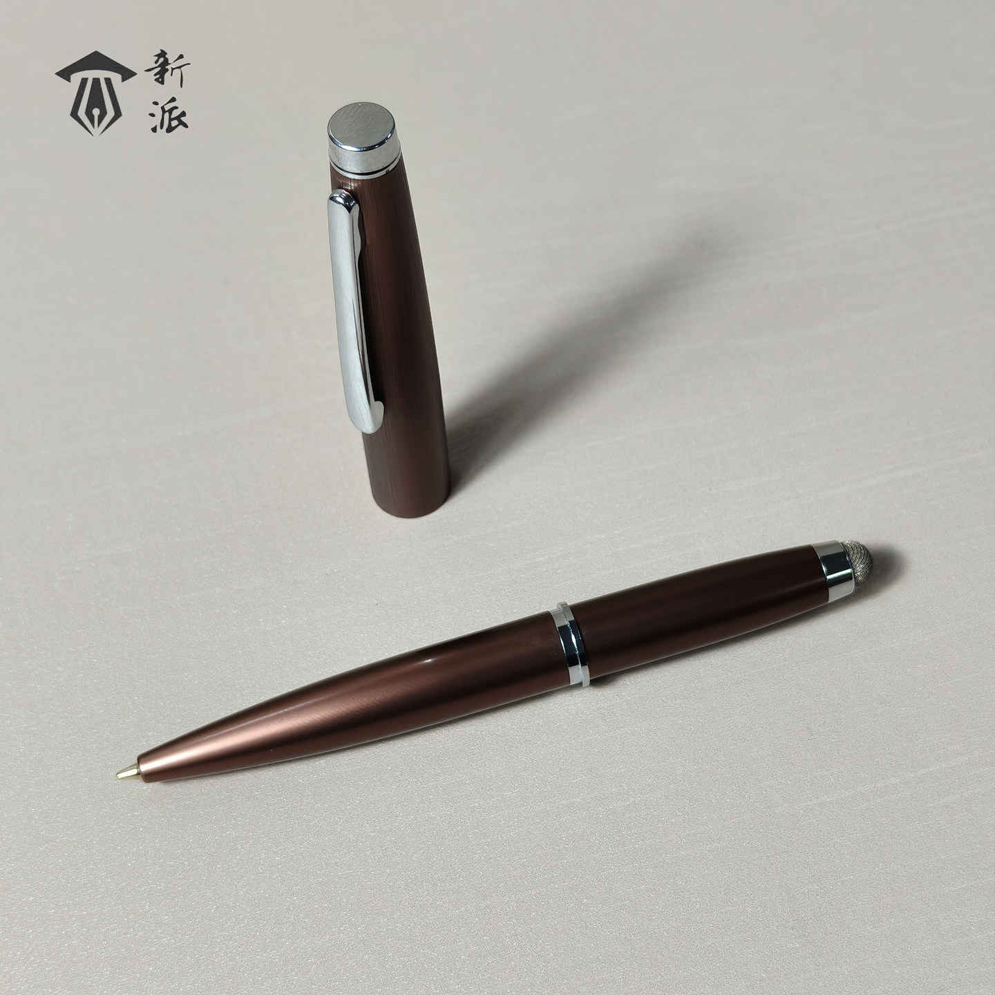 新派玫瑰金中性笔可触屏全金属杆