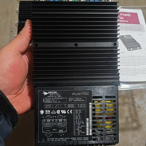 议价VICOR FLATPAC电源模块，型号VI-PU02-EY可维修