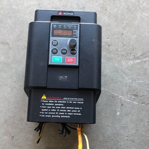 议价刚回来阿尔法变频器ALPH6000E35R5GB/37R可维修