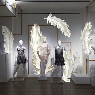 网红橱窗装置设计道具场景布置花艺羽毛展厅装饰 服装舞台摆饰