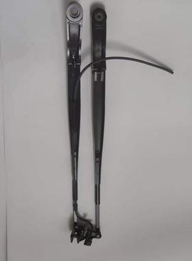 7168953山猫S770装载机雨刷臂总成