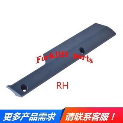 TOYOTA丰田叉车配件7FB10/20/30护顶架装饰塑料板52516-13130-71