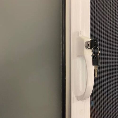 移门三推防盗拉手锁推拉插杆锁栓插销锁带锁纱门窗户金刚网纱窗锁