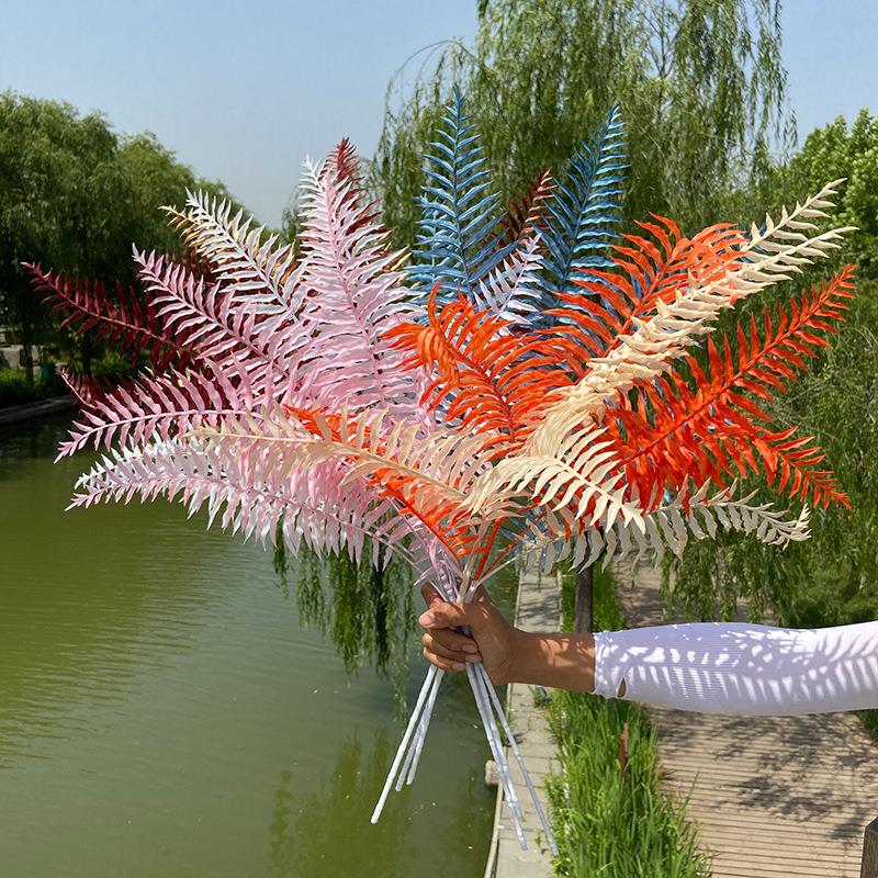 仿真蕨叶婚庆绿植路引装饰假花人造花婚礼软装花材波斯叶塑料花