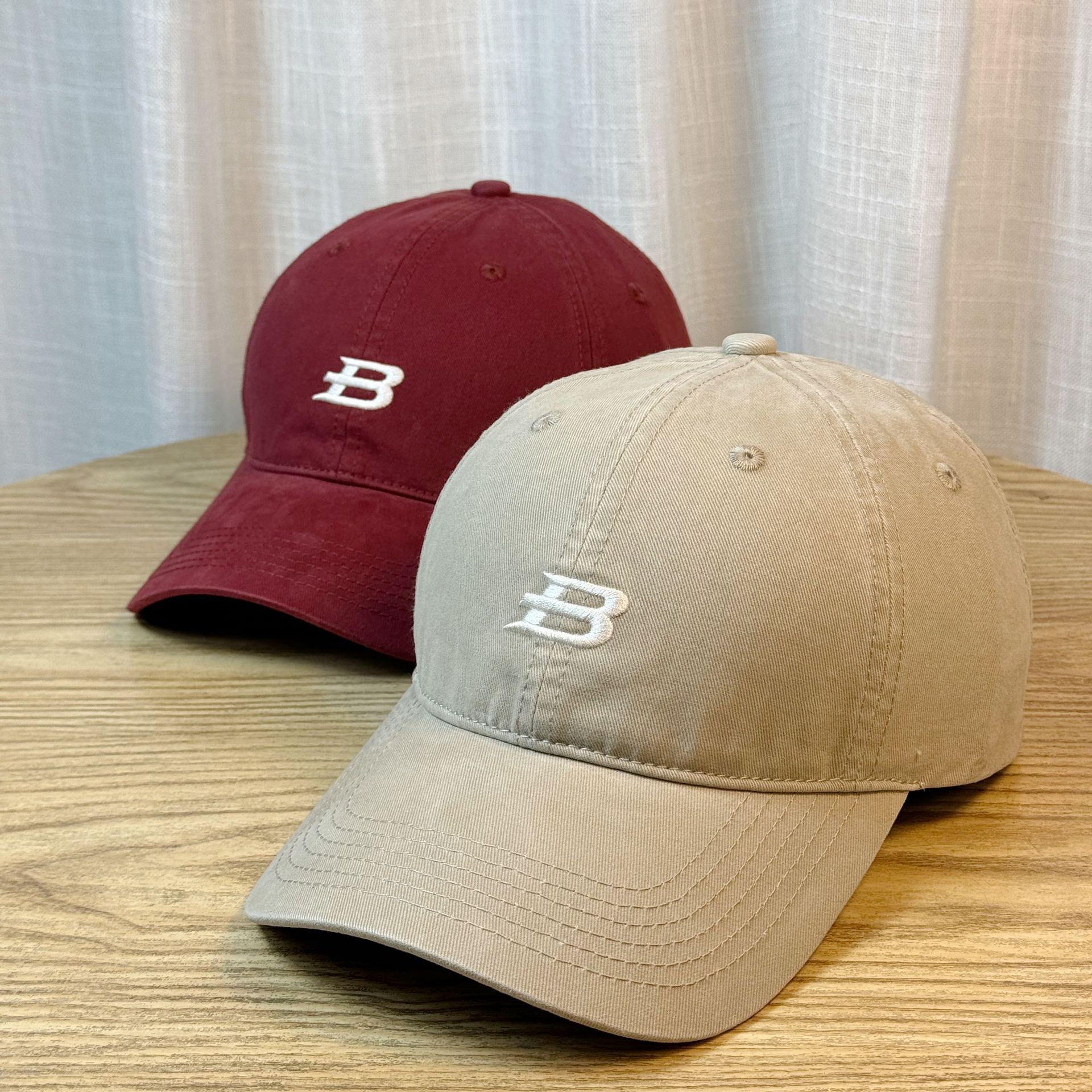 新款2025B字母刺绣鸭舌帽棒球帽女显脸小男女春秋冬防晒遮阳帽子