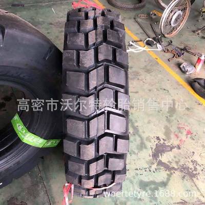 东风EQ2102越野胎12.5R20有内胎真空胎12R2011R18三角汽车