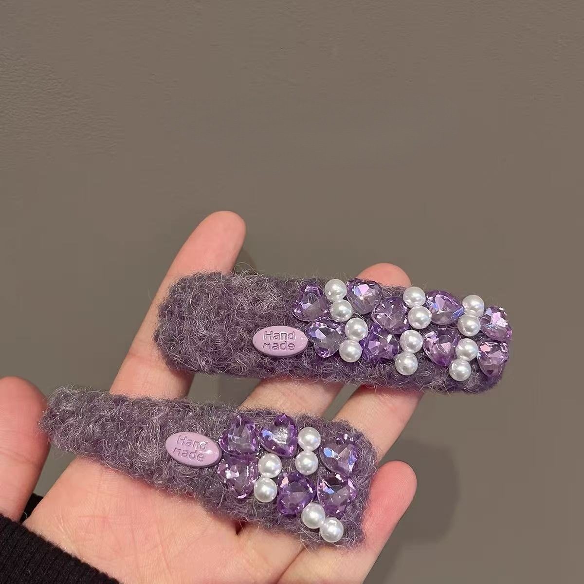 韩系紫色毛绒水钻珍珠发夹女新款甜美百搭一字夹小香风边夹发饰,饰品/流行首饰/时尚饰品新,发饰,淘宝优惠券,粉丝福利购,淘宝优惠卷